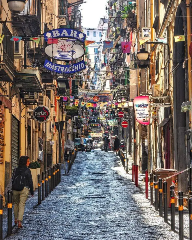 12 Best Things To Do in Naples (Italy)